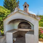 Ferienhaus 2 Bedroom Nice Home In Molat *