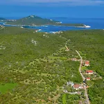 Ferienhaus 2 Bedroom Nice Home In Molat
