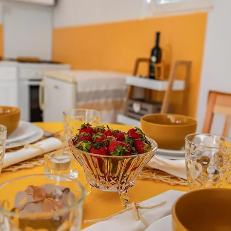 2 Bedroom Nice Home In Molat