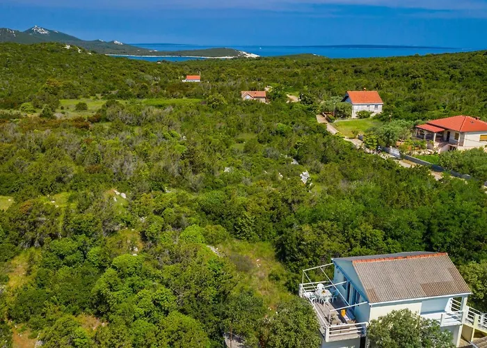 2 Bedroom In * Molat